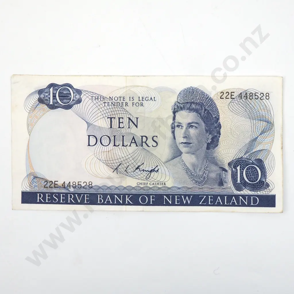 New Zealand Knight Ten Dollar Banknote  Image 1++