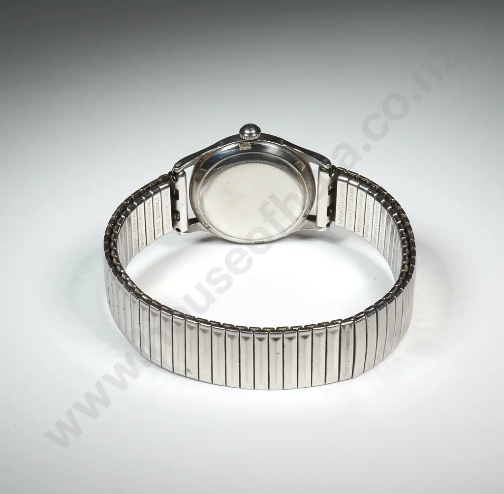 Vintage Omega Automatic Wrist Watch - Spotting on the Dial Image 1++