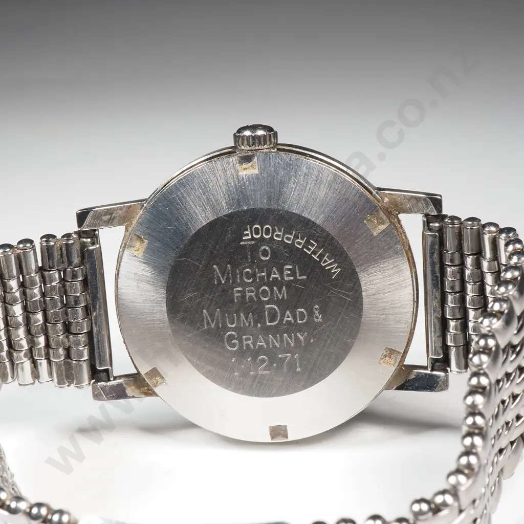 Vintage Omega Geneve Steel Gents Wristwatch with Original Box & Papers Circa 1971 Image 1++