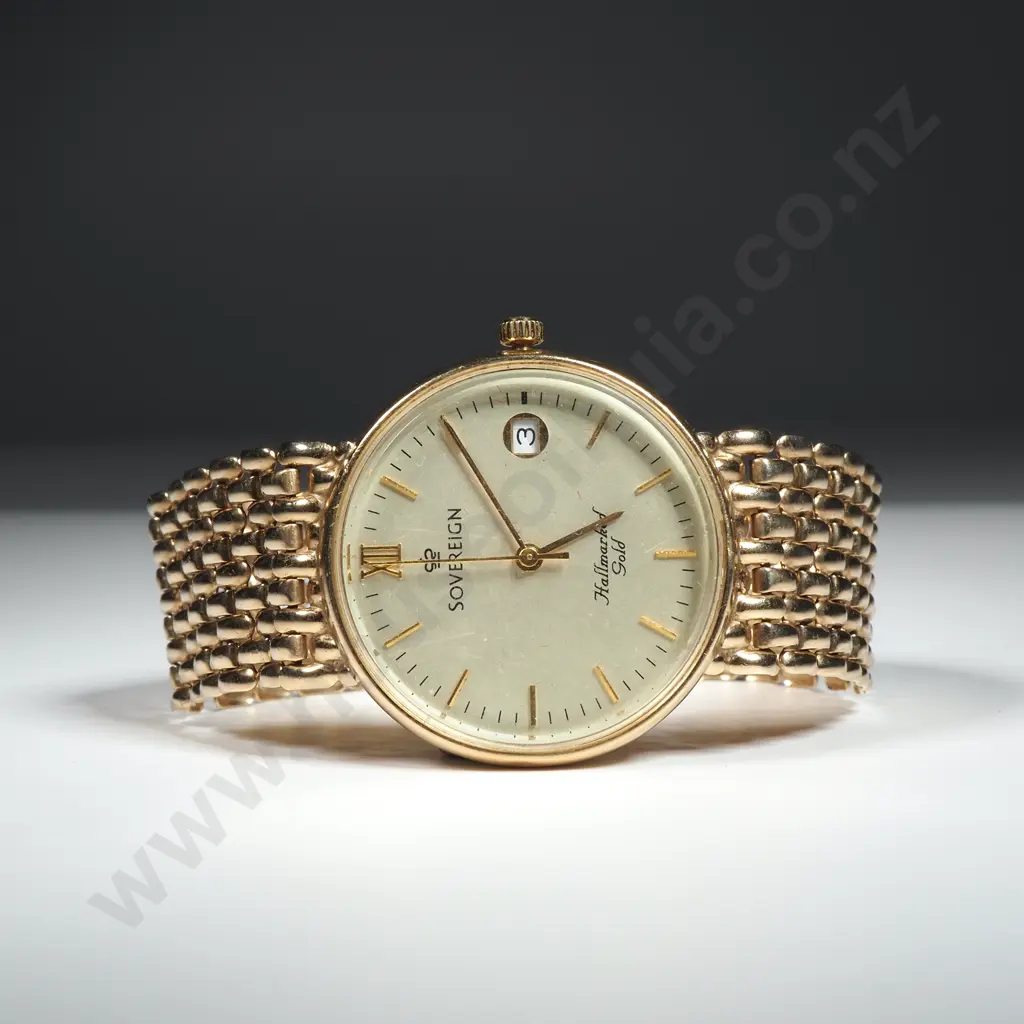 Solid 9ct Gold Sovereign Watch w Valuation for $3250.00 Image 1++