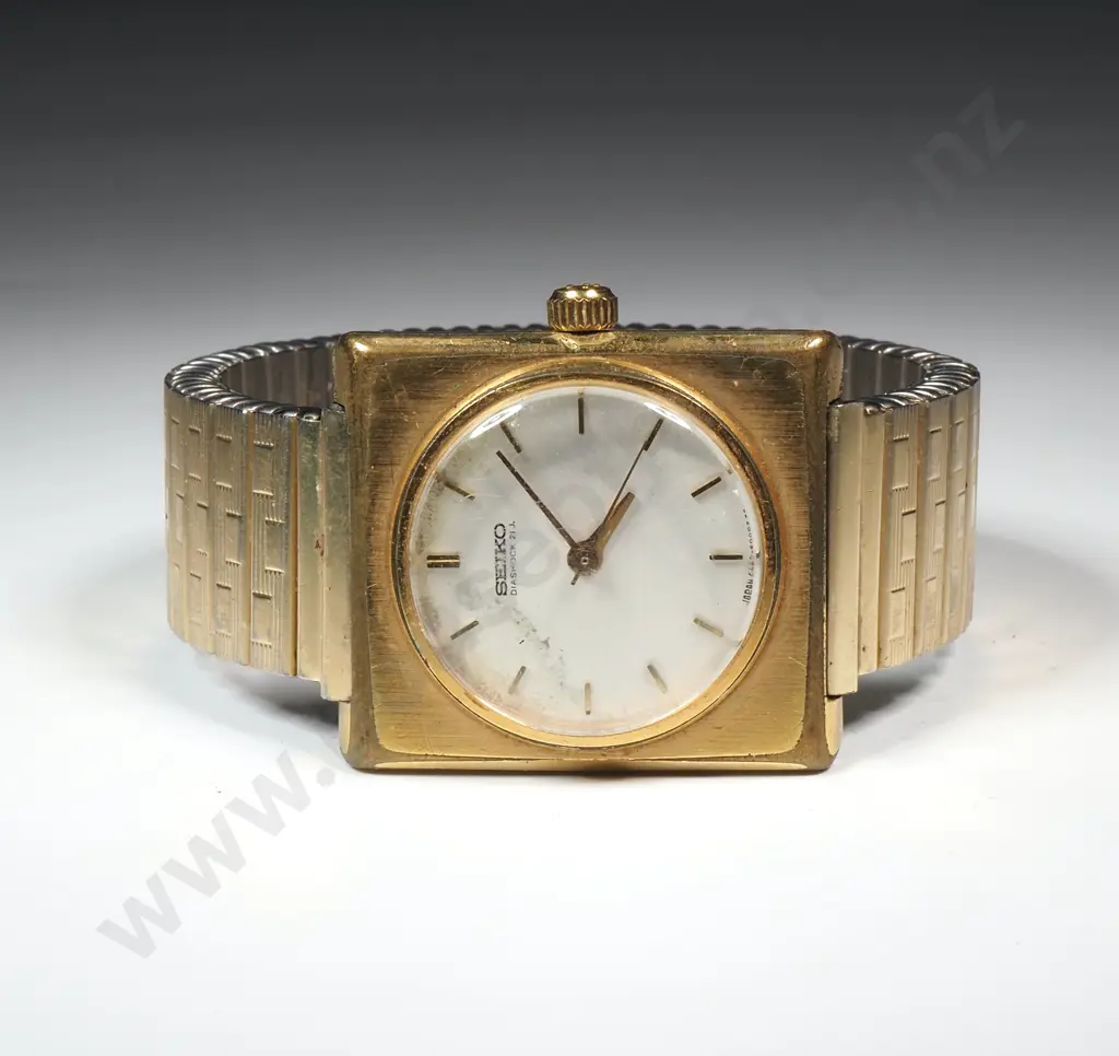 Vintage Seiko Diaschock Wristwatch on Flex Strap Image 1++