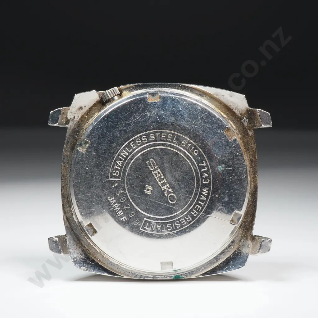 Vintage Seiko 5 Automatic Wristwatch Head Image 1++
