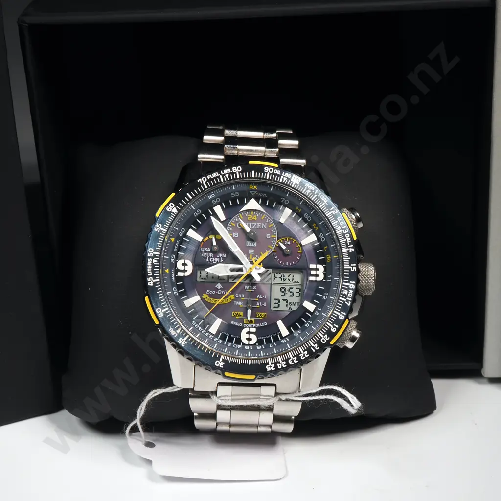 Citezan Cal RX-S Time Radio Controlled Wristwatch w Box & Papers - Appears Running Image 1++