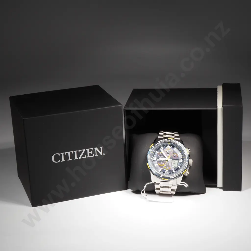 Citezan Cal RX-S Time Radio Controlled Wristwatch w Box & Papers - Appears Running Image 1++