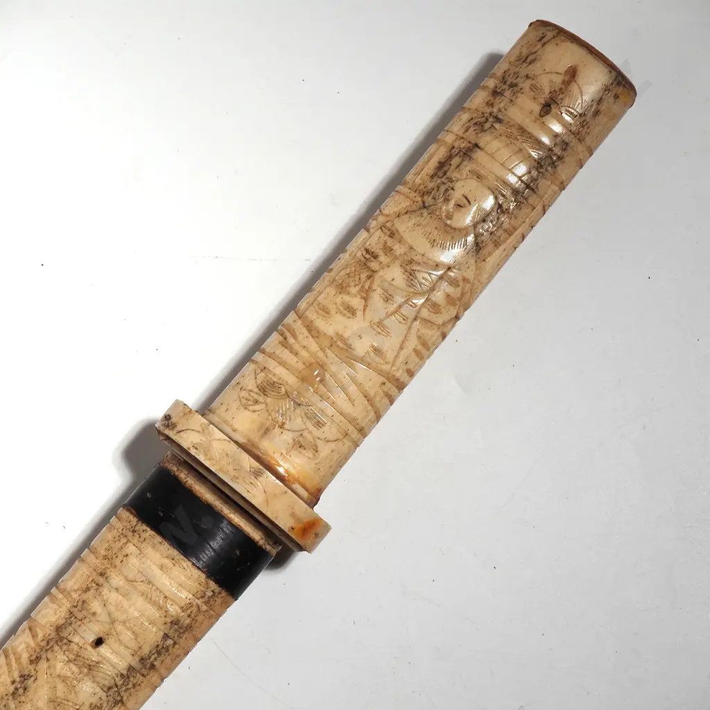Antique Bone Handled Tanto Image 1++