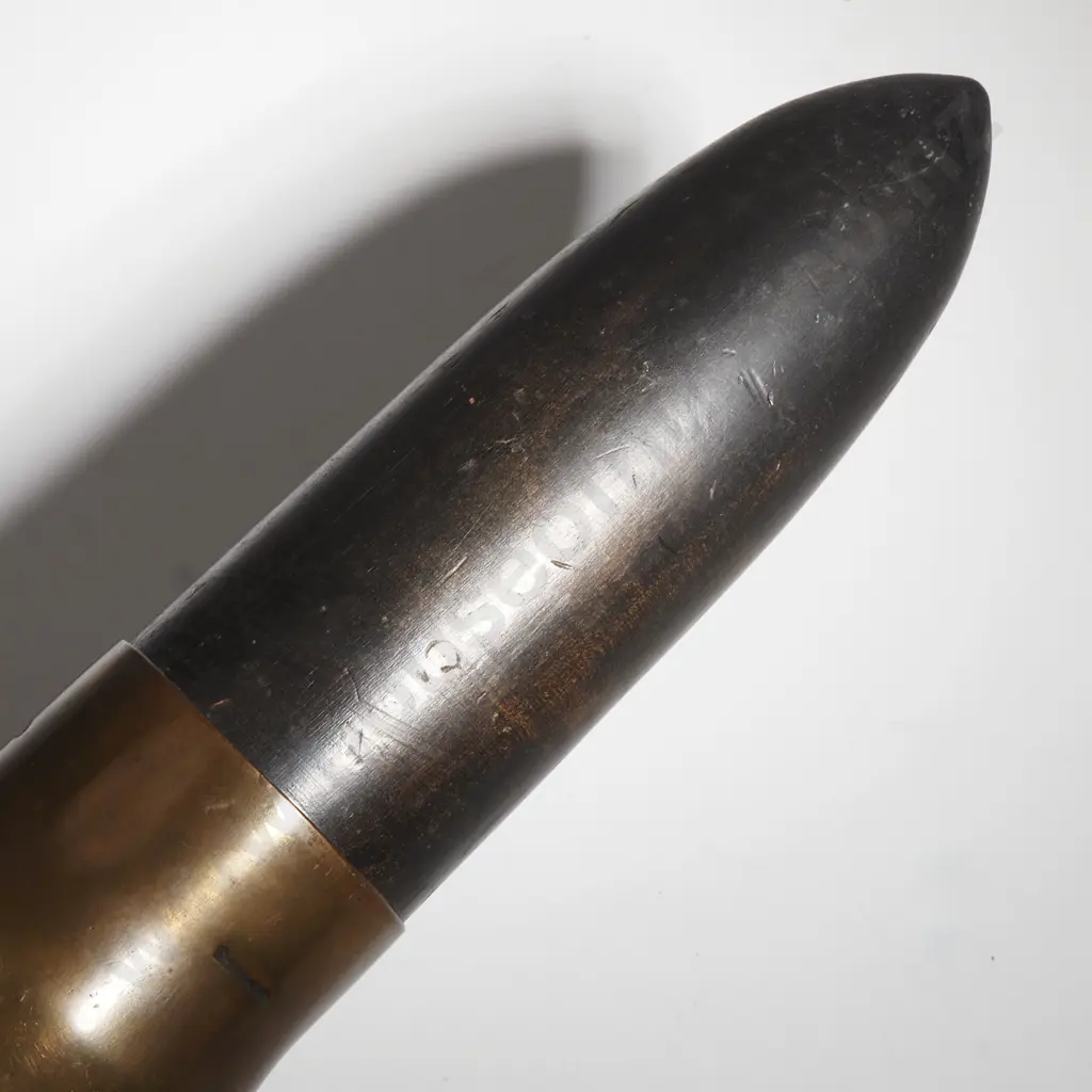 Inert 6lb Brass Cartridge Case with Wooden Tip Image 1++