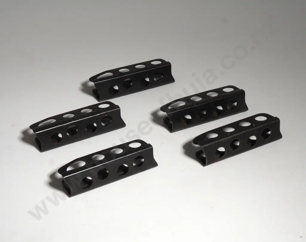 Five WWII Lee Enfiield SMLE Loading Clips Image 1++