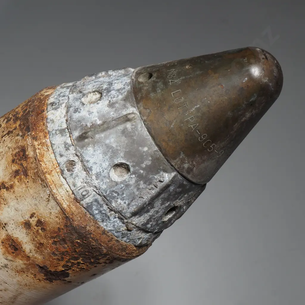 Inert 81mm Illuminating Mortar Round Image 1++