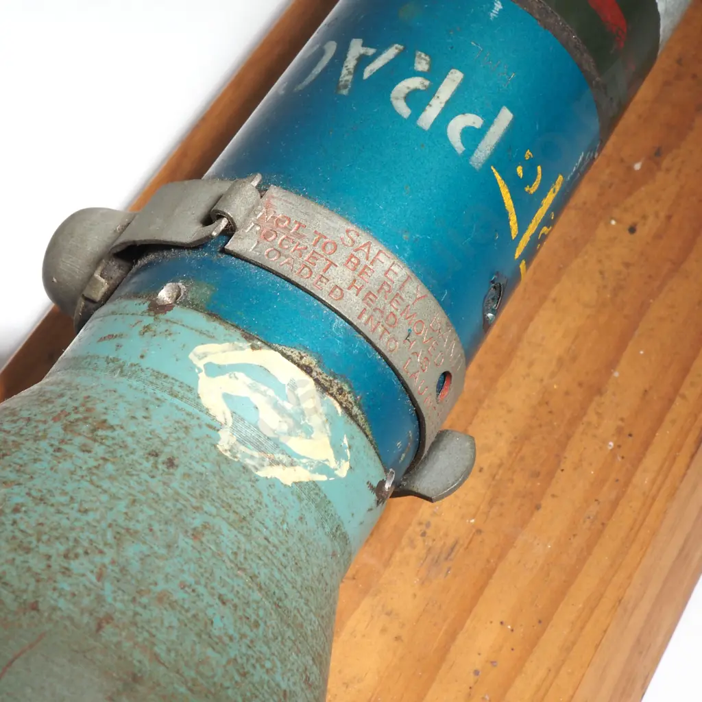 Inert Mounted Practice 3.5in M7 Rocket Image 1++