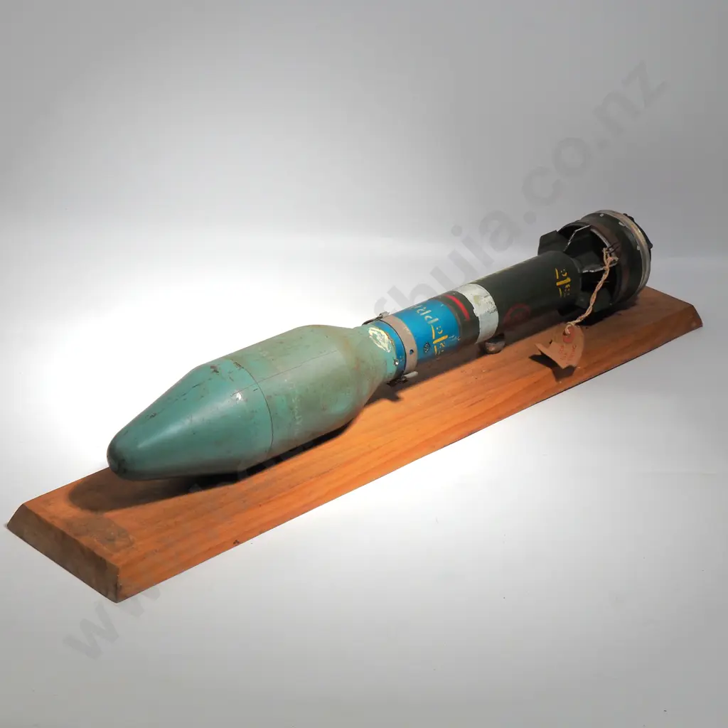 Inert Mounted Practice 3.5in M7 Rocket Image 1++