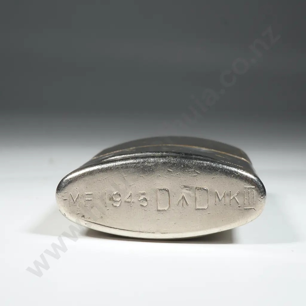 1945 Dated Australian Military Cigarette Lighter Mark 3 Image 1++