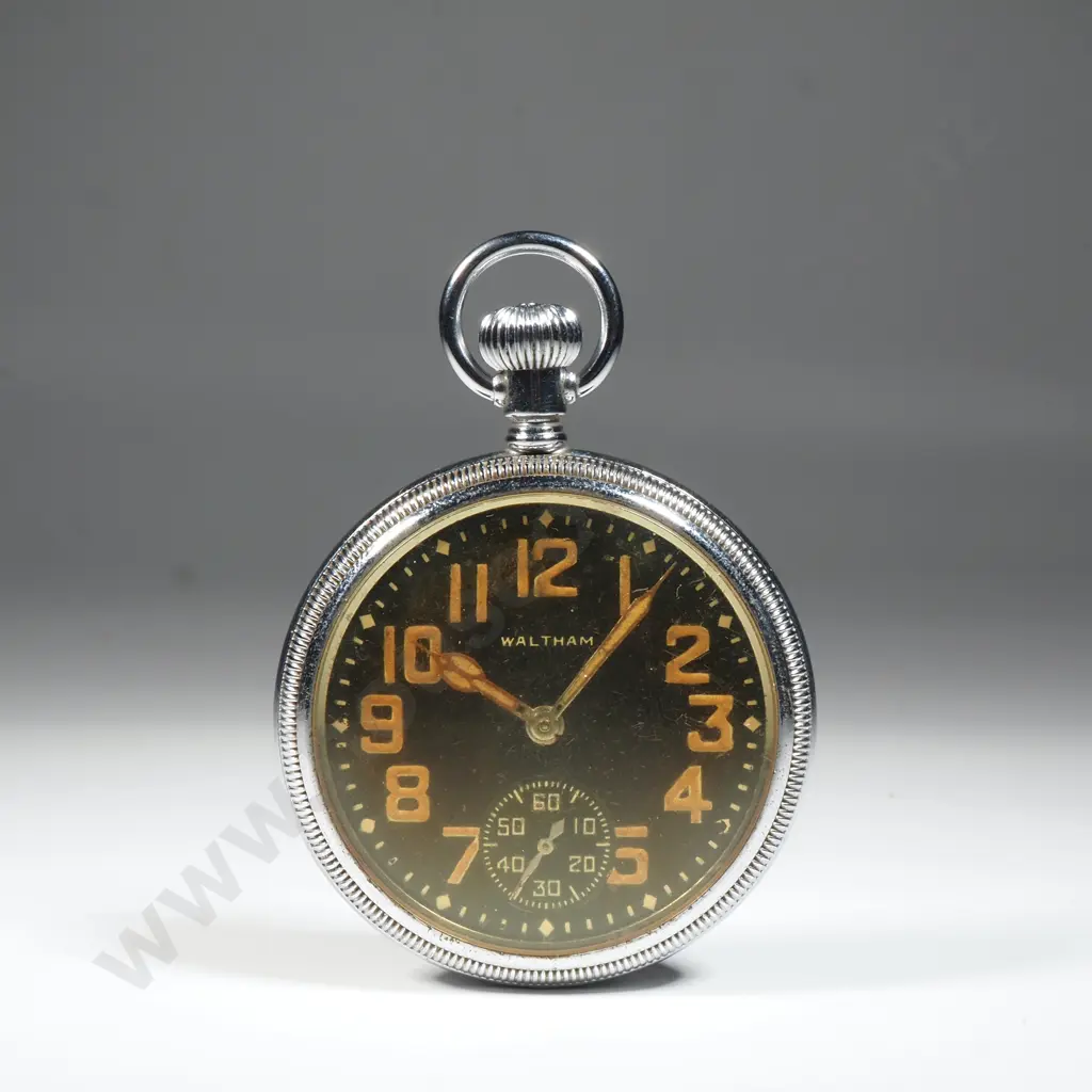 Military Waltham 16S Movement Base Metal Black Dial Stem Wind Pocket Watch - 1943 Manufacture  Image 1++