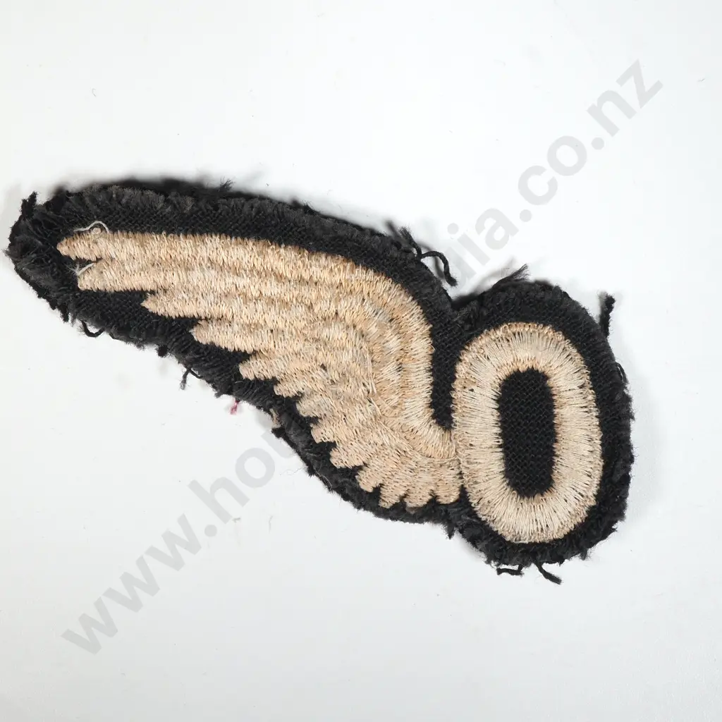 WW2 New Zealand Observers Wings Image 1++
