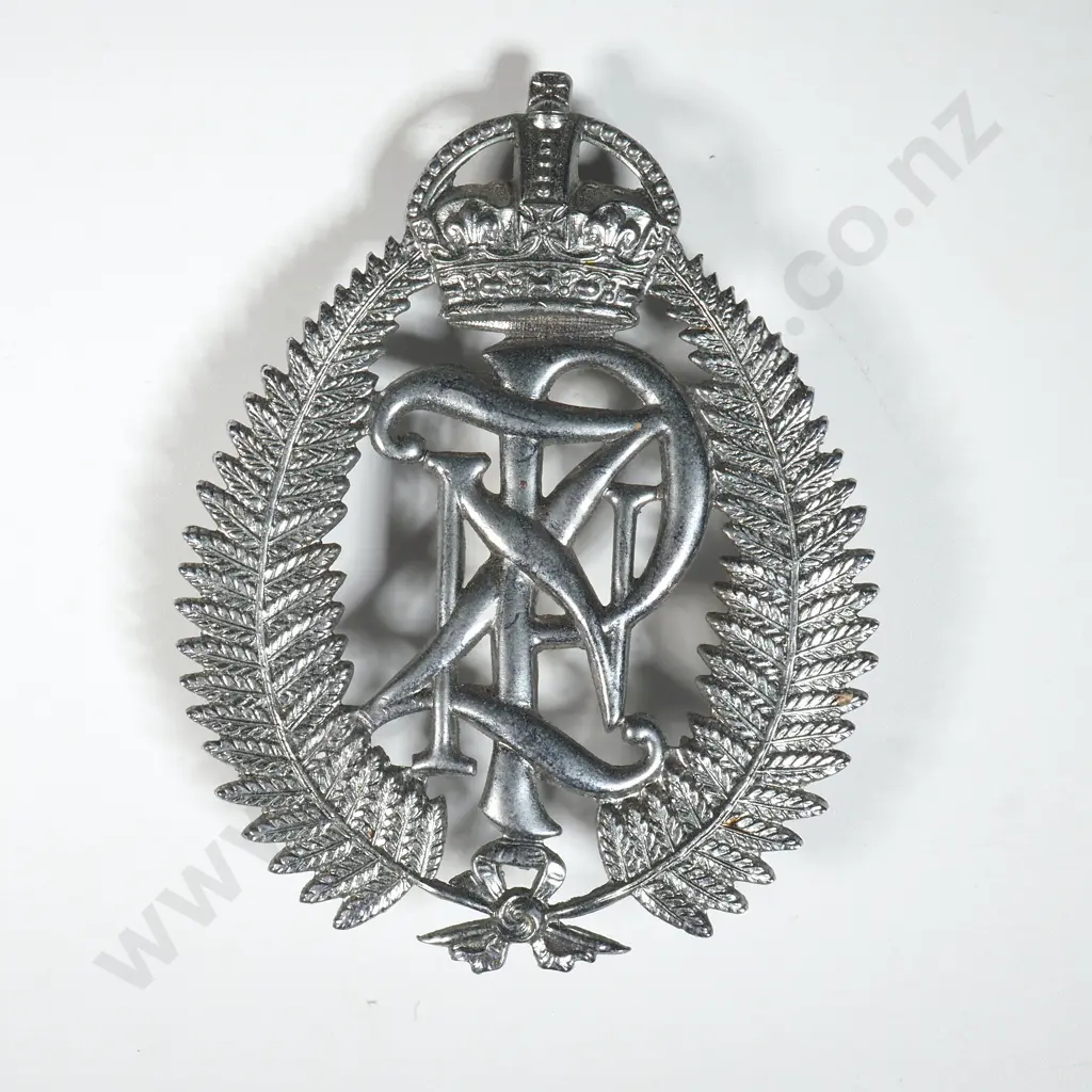 New Zealand Police Kings Crown Helmet Plate by J R Gaunt  Image 1++
