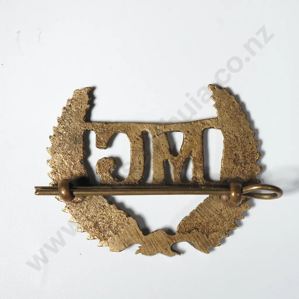 Sandcast MG Cap Badge  Image 1++