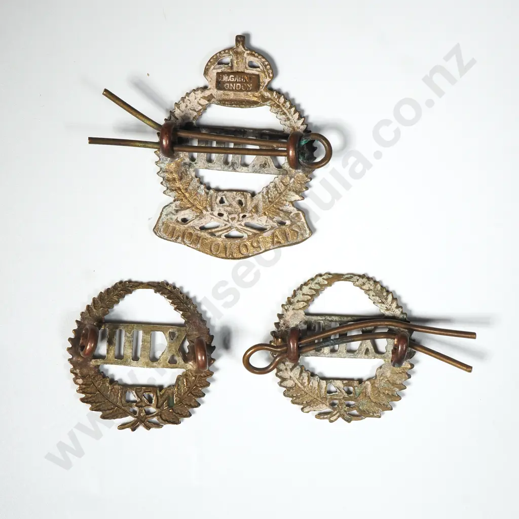 WW1 New Zealand 13th Regiment Cap & Collar Badge  Image 1++