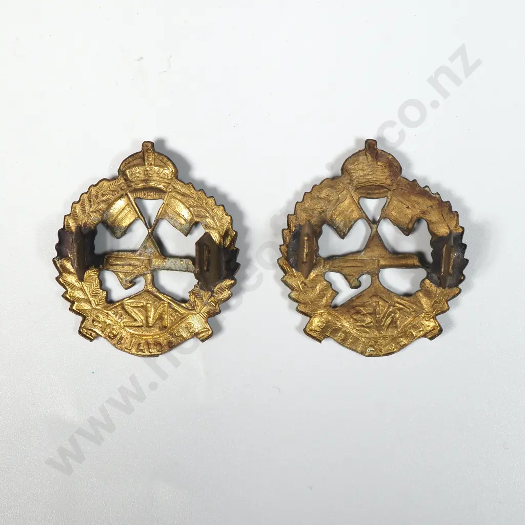 WW1 New Zealand Specialist Machine Gun Collar Tabs  Image 1++