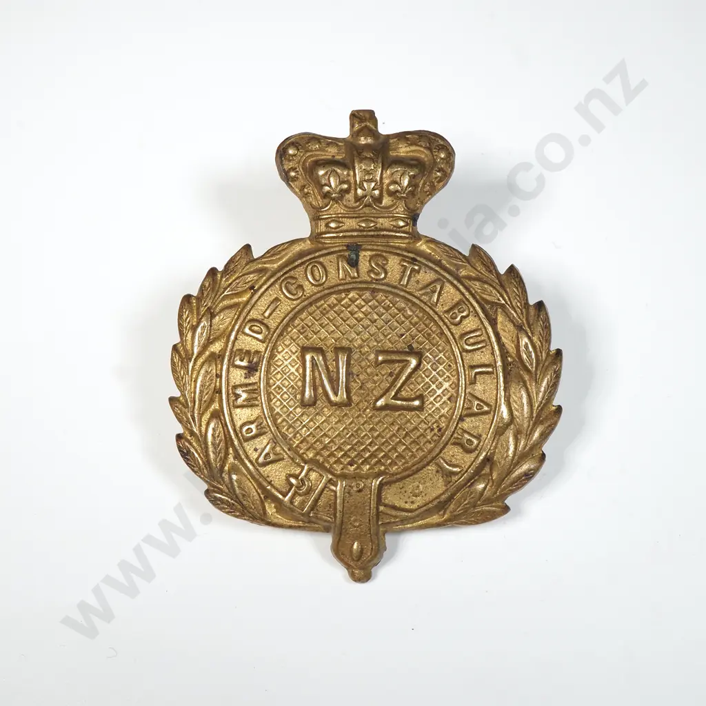 Victorian Pre 1886 New Zealand Arm Constabulary Glengarry Badge  Image 1++