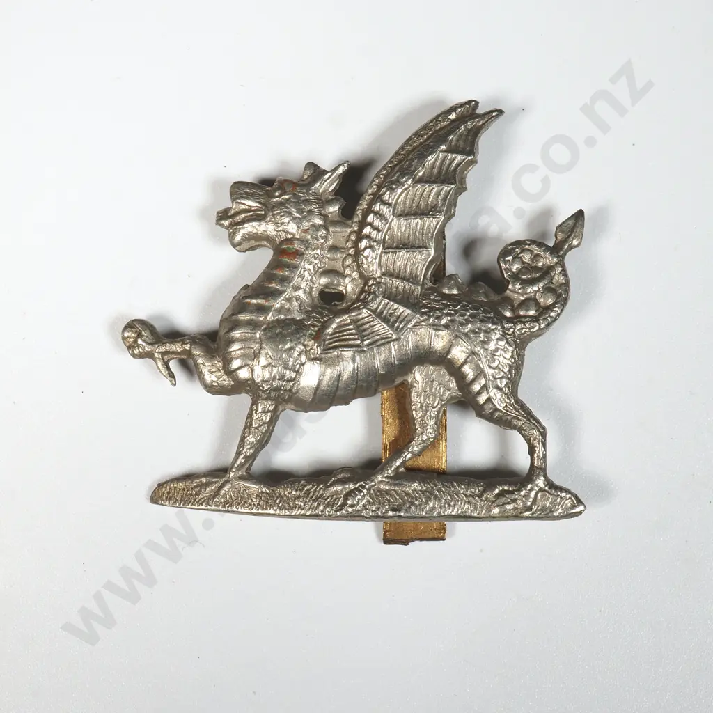 WW1 Monmathshire Regiment Volunteers Cap Badge  Image 1++