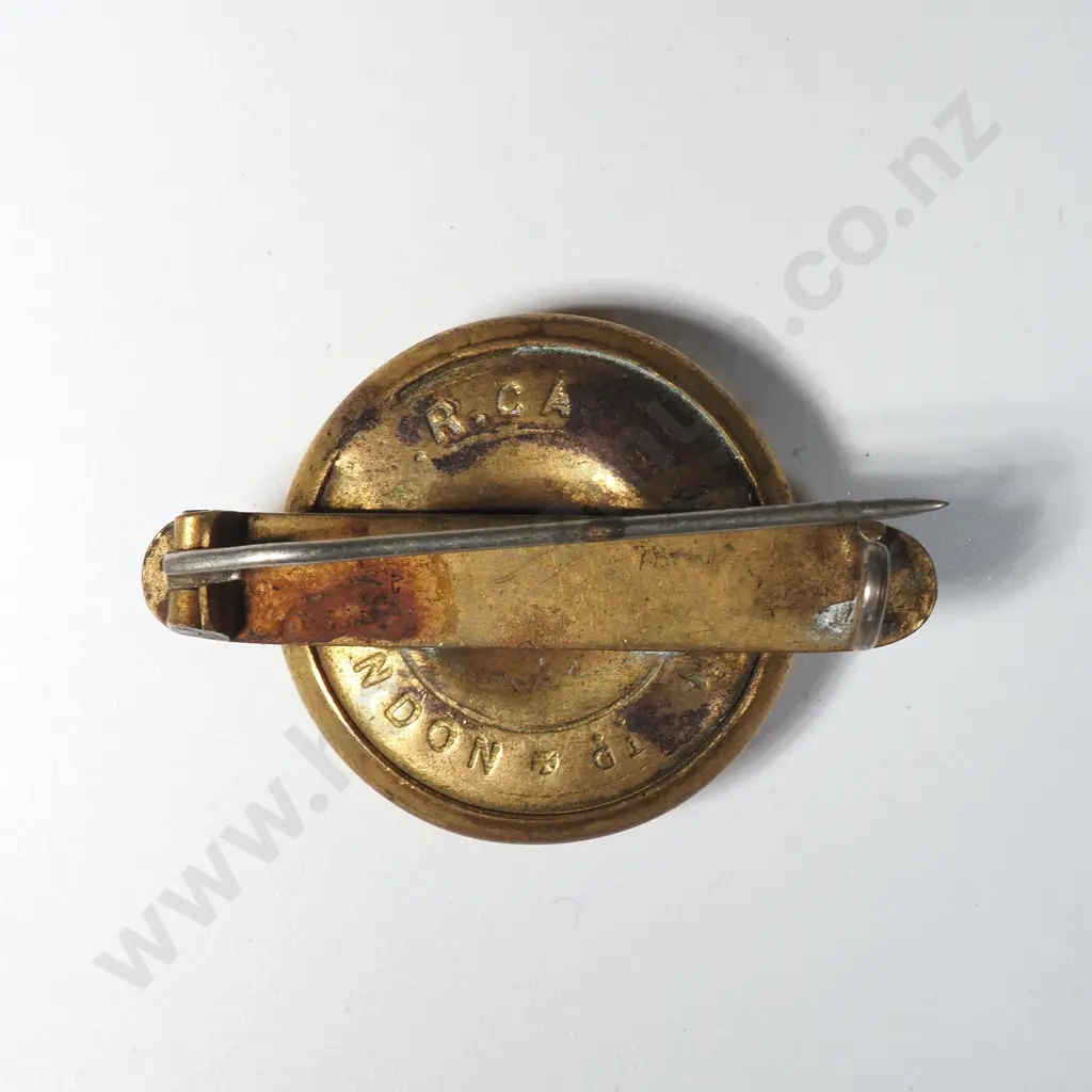 New Zealand Forces Sweetheart Badges  Image 1++