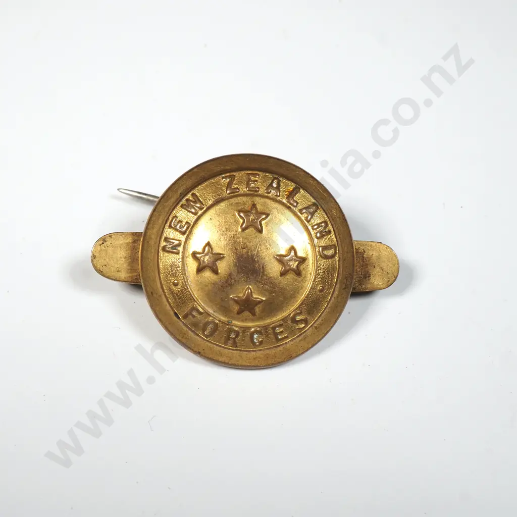New Zealand Forces Sweetheart Badges  Image 1++