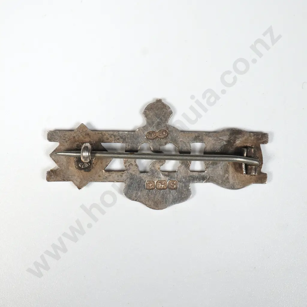 Sterling Silver WW2 New Zealand No. 3 Field Ambulance Sweetheart Badge Image 1++
