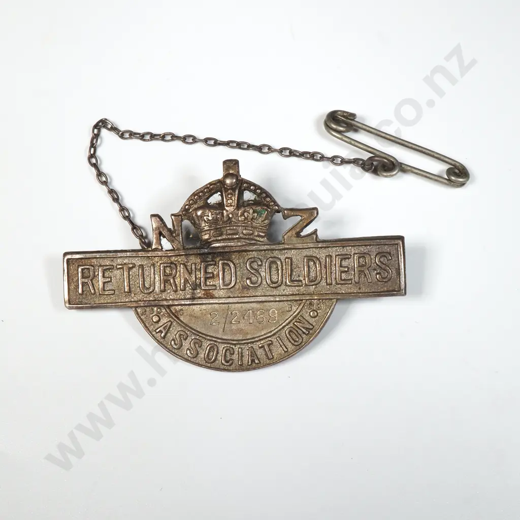 Large RSA Badge to 2/2469  Image 1++