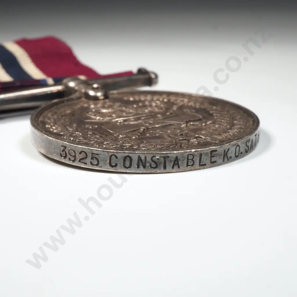 New Zealand Police Long Service & Good Conduct Medal to 3925 Kevin Owen Satherley - Gaunt Maker Image 1++