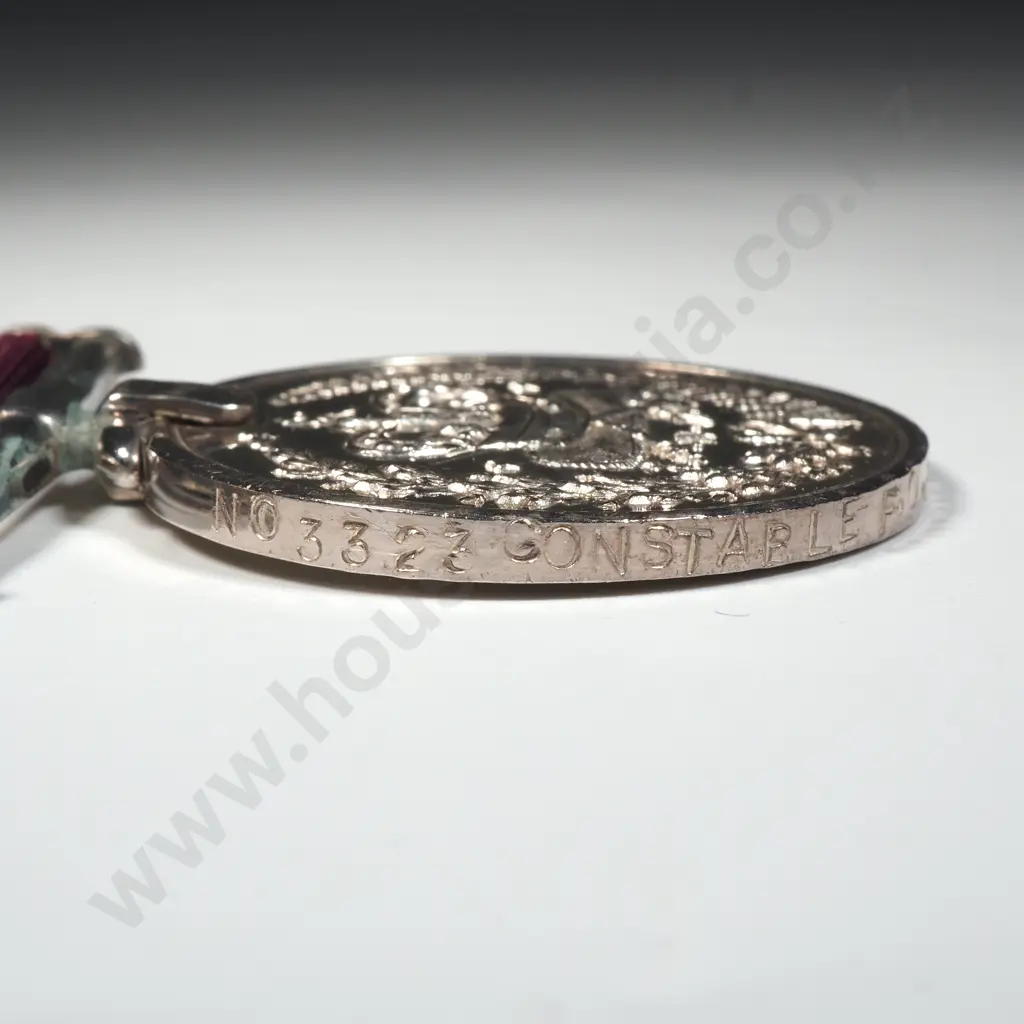 New Zealand Police Long Service & Good Conduct Medal to 3323 Frederick Olaf Steffensen - Mayer Kean Maker Image 1++