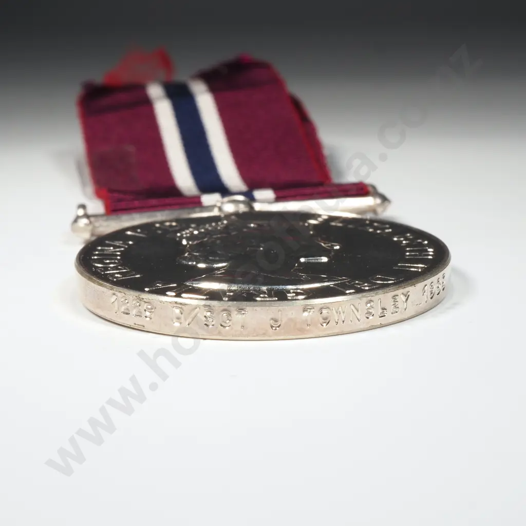 New Zealand Police Long Service & Good Conduct Medal to 1229 J Townsley Image 1++