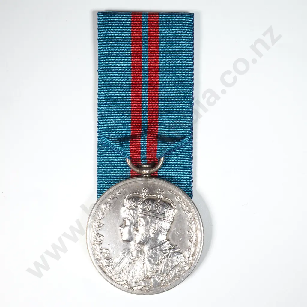 1911 Coronation Medal - Visit to Ireland Image 1++