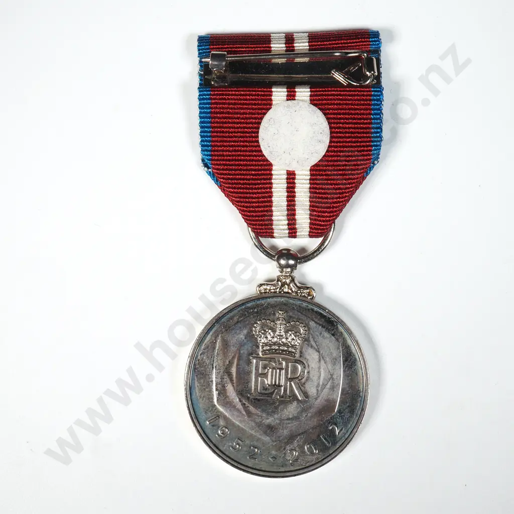 2012 Jubilee Medal in Case Image 1++