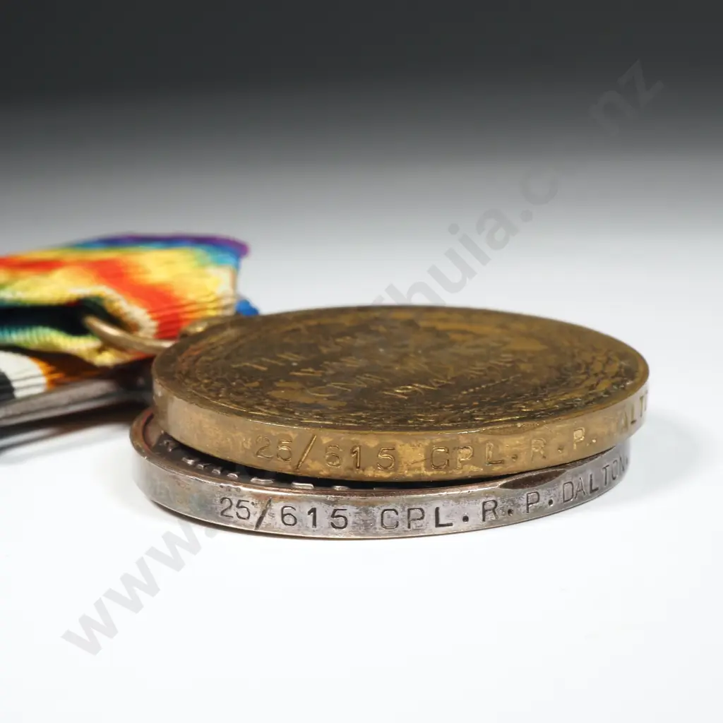 WW1 Pair to 25/615 R P Dalton NZEF Image 1++