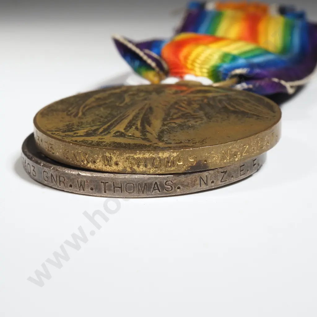 WW1 Pair to 2/3103 Wilfred Thomas NZEF w Paybook, Dogtags, Passport Image 1++