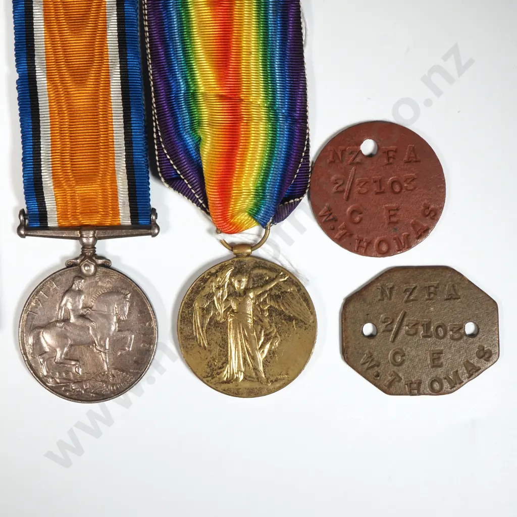 WW1 Pair to 2/3103 Wilfred Thomas NZEF w Paybook, Dogtags, Passport Image 1++