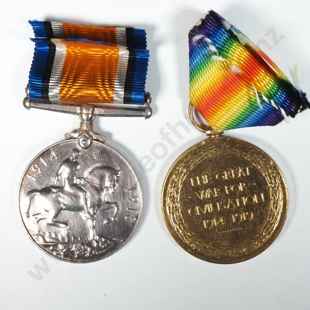 WW1 Pair to 4946 JJ Gadd RAF in Original Box Image 1++