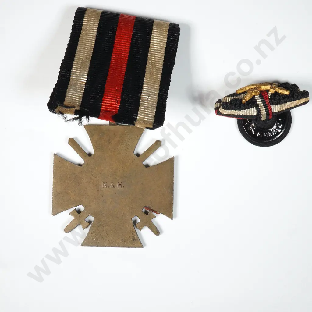 WW1 German Medal Plus Matching Lapel Pin Image 1++