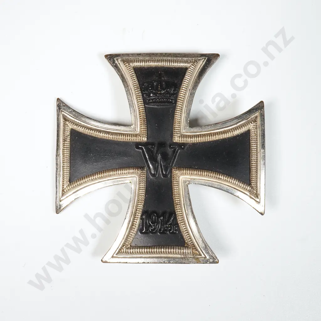 WW1 German Iron Cross First Class - Curved Variant  Image 1++