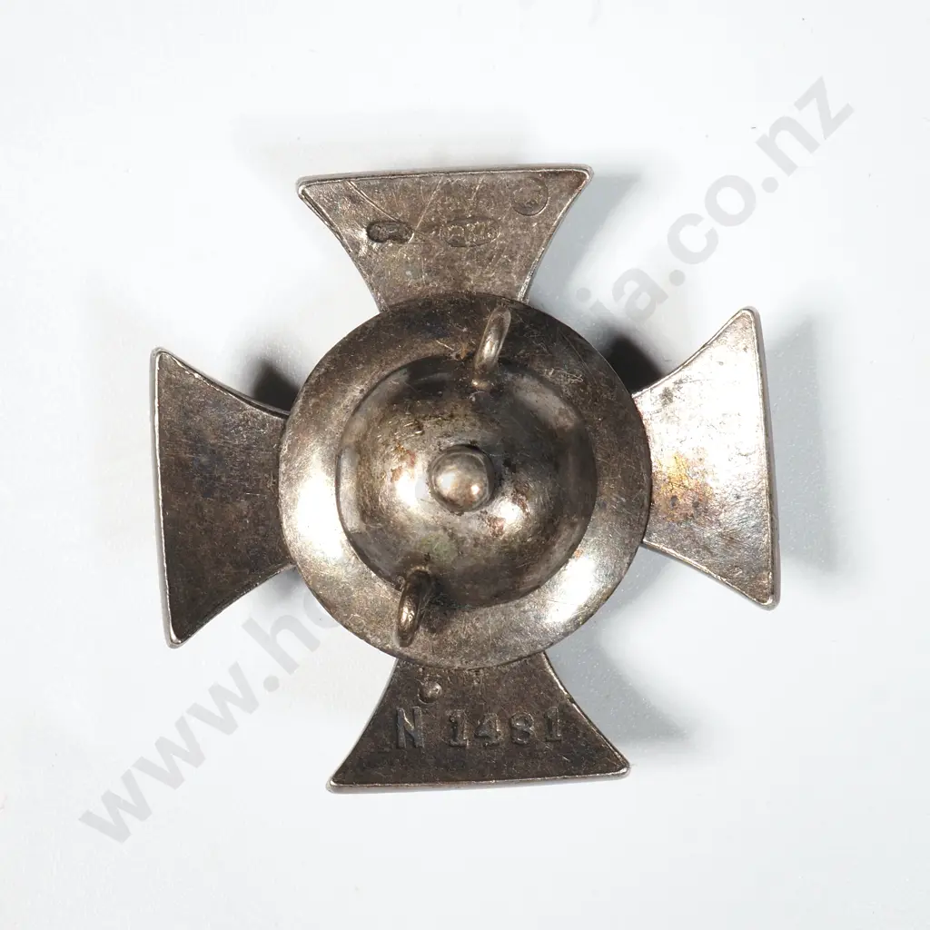 Ladtvia First Cavalry Badge in .875 Silver Image 1++