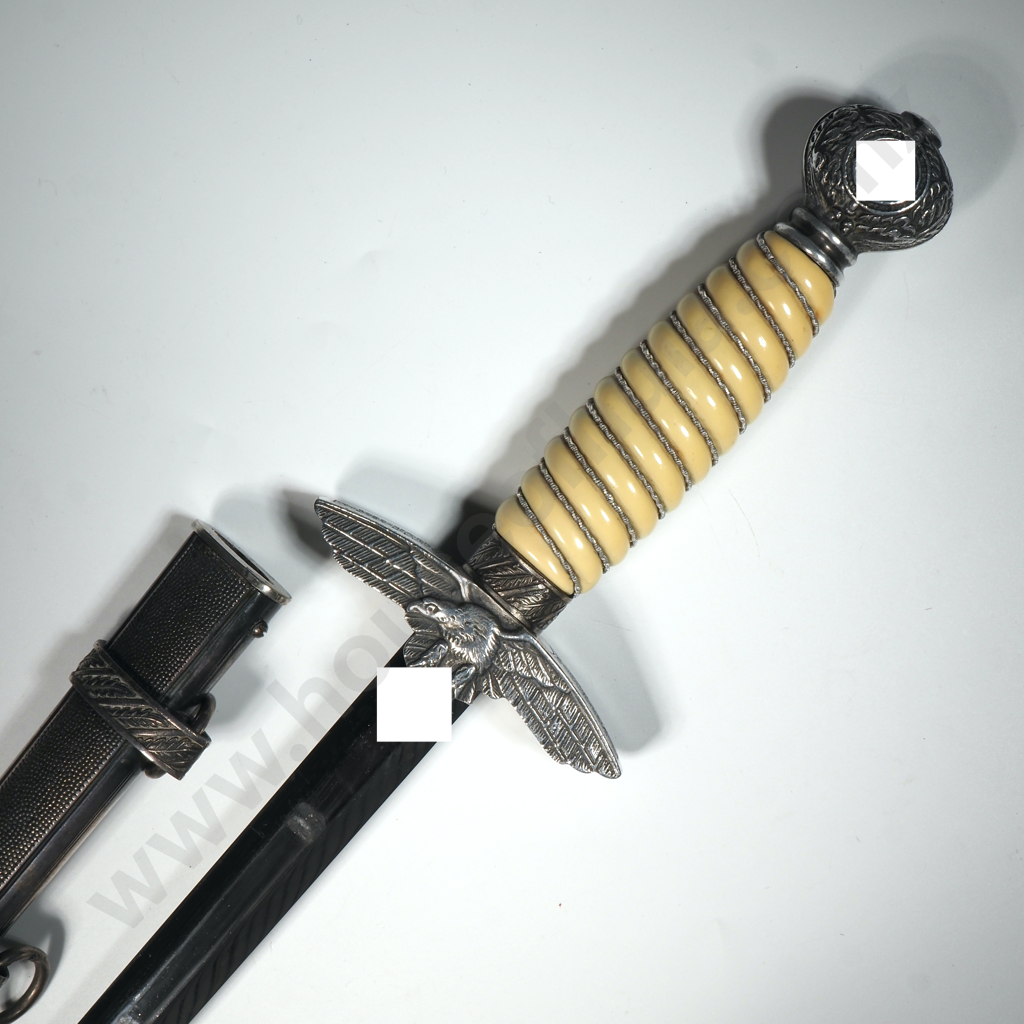 WWII 2nd Pattern Luftwaffe Dress Dagger Image 1++