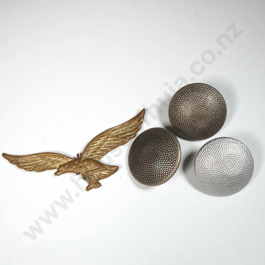 WW2 German Luftwaffe Pith Helmet Eagle & Three Buttons Image 1++