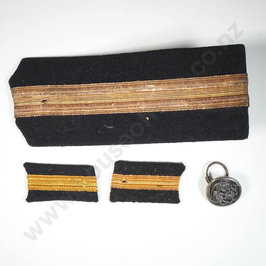 Assorted WW2 Japanese Navy Items Image 1++