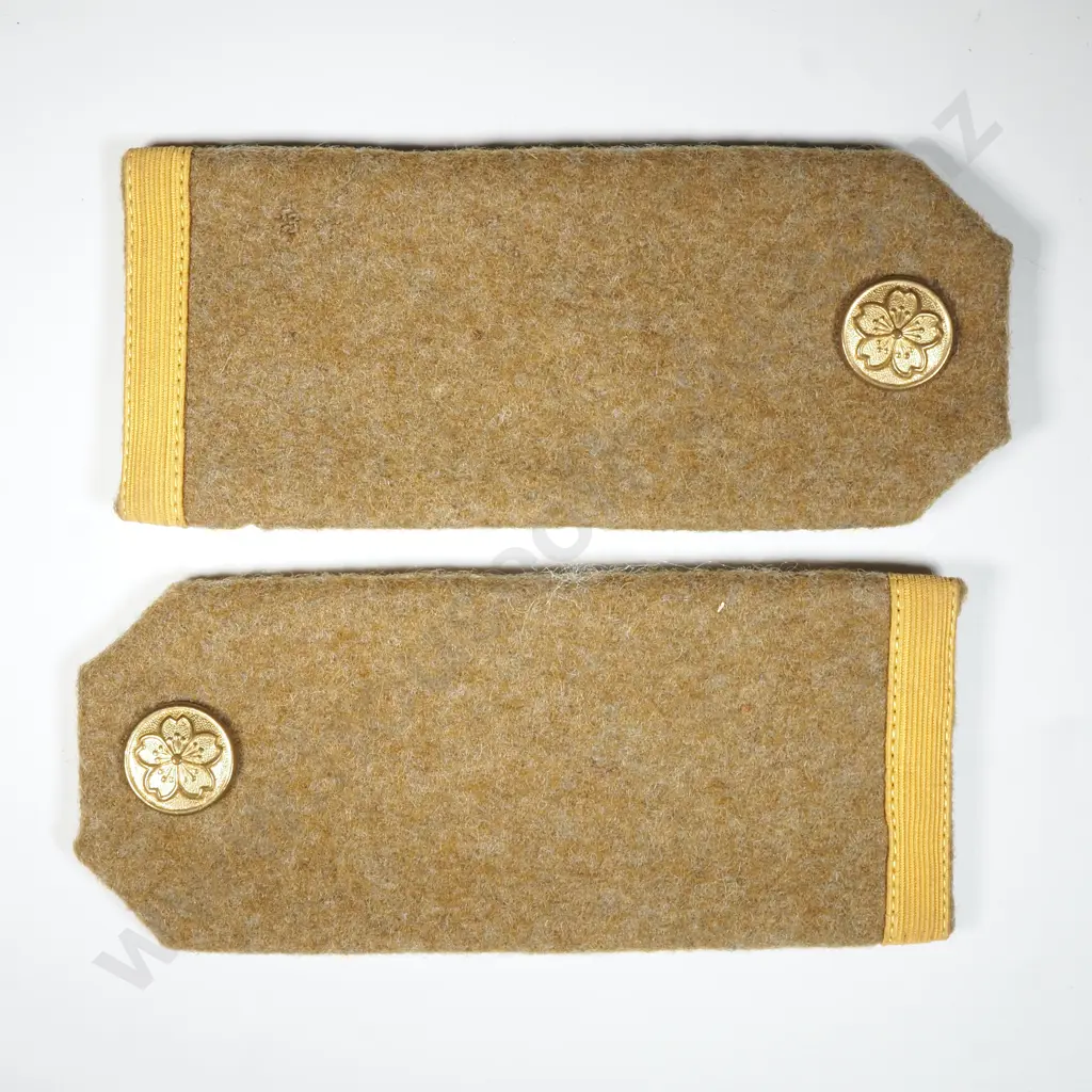 Imperial Japanese Army Junior NCO Shoulder Titles Image 1++