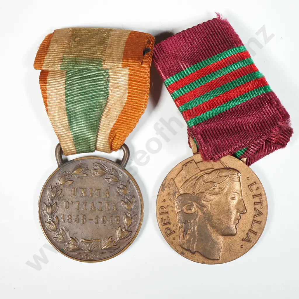 Italian United Medal & Facist War Volunteer Medal Image 1++