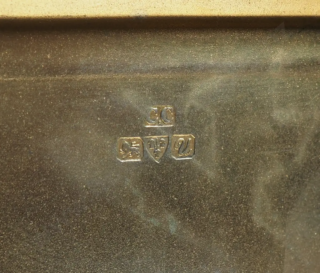 Sterling Silver & 9ct Gold Cigarette Case Image 1++