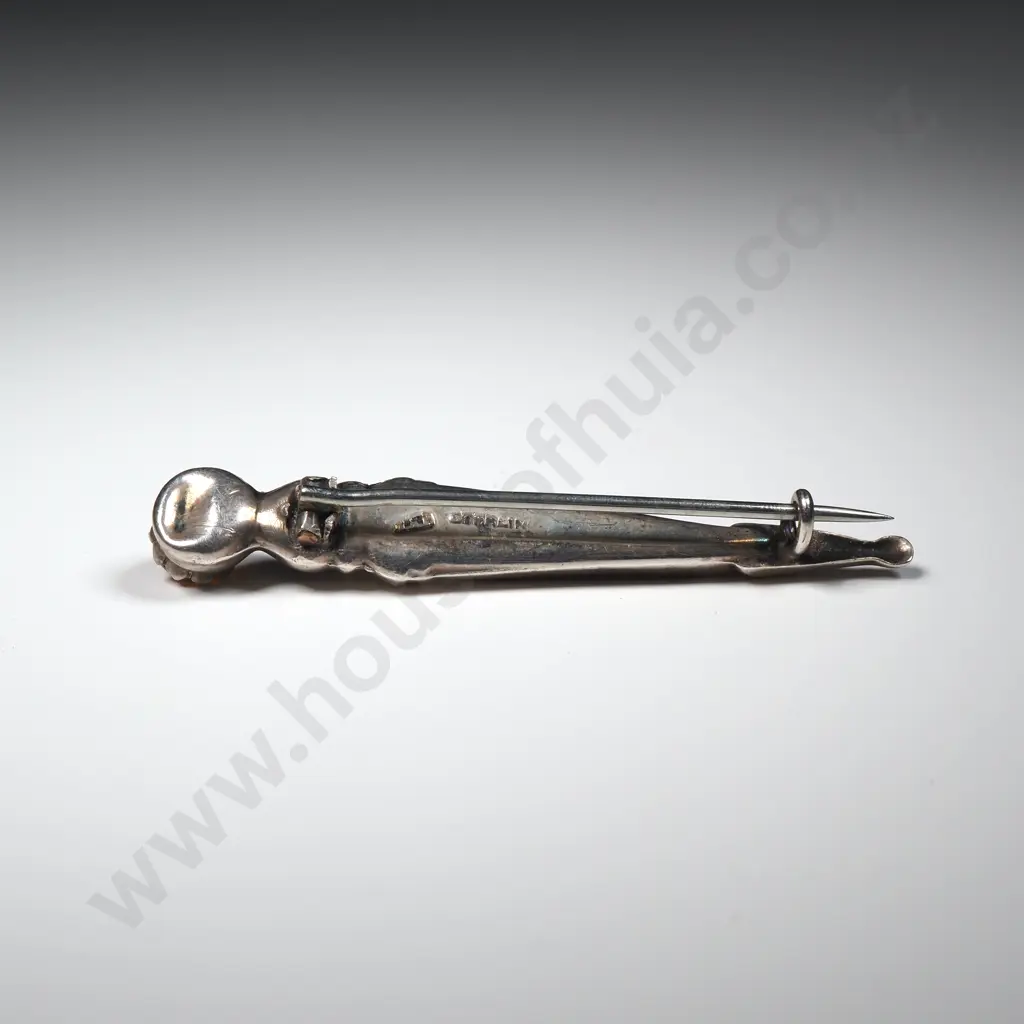 Antique Sterling Silver Scottish Brooch in The Form Of A Dirk Image 1++