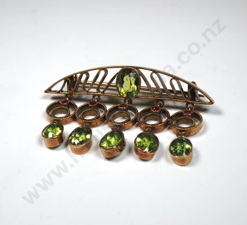 Exceptional Murrle Bennett 15ct Gold Peridot & Ruby Brooch in Arts & Crafts Secessionist Style in Period Jewellers Box Image 1++