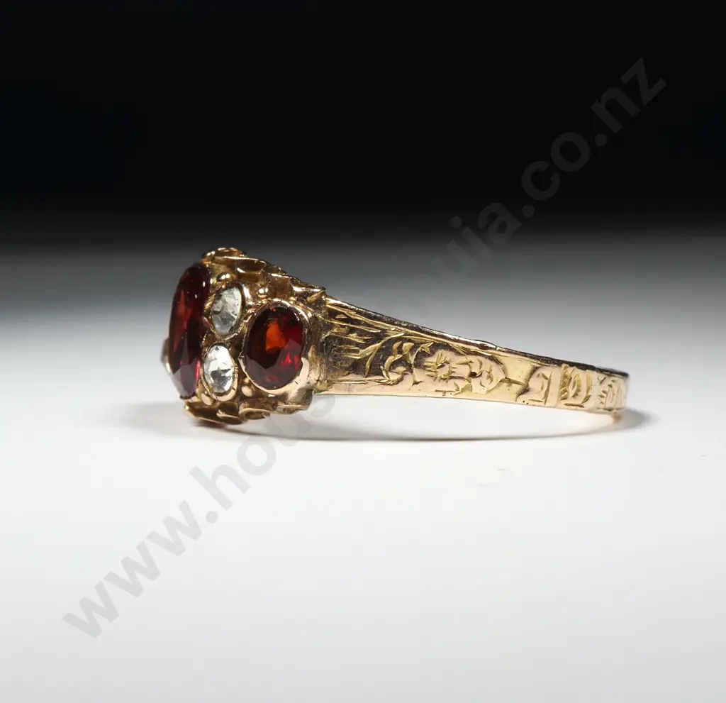Antique 15ct Gold Garnet & White Gem Ring Image 1++