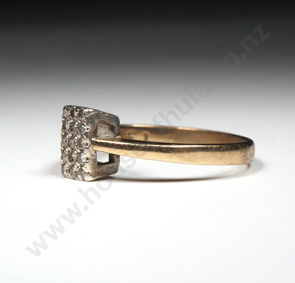 9ct Gold Diamond Ring Image 1++