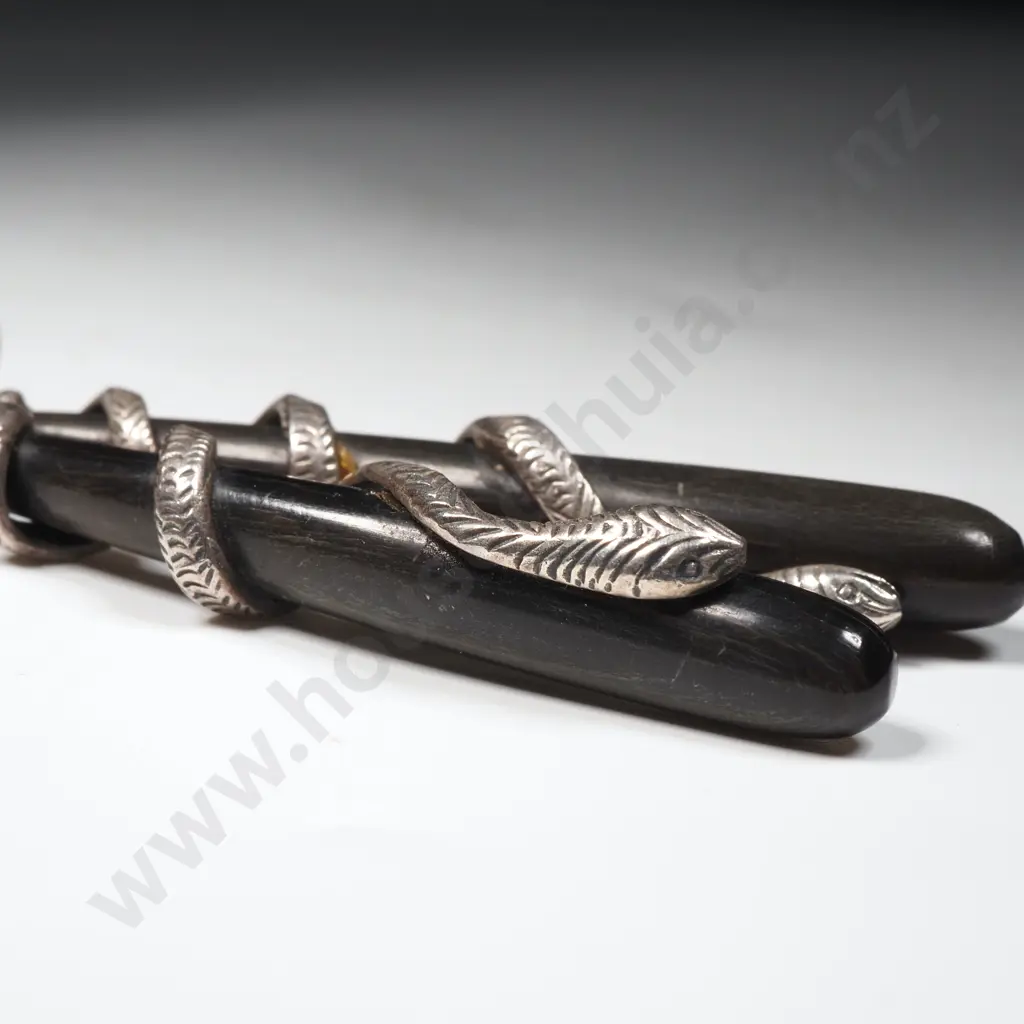 Excellent Sterling Silver & Jet Snake Earrings Image 1++